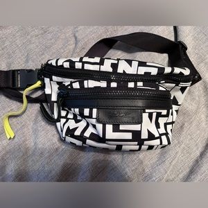 Longchamp fanny pack